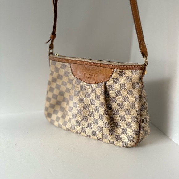 UNDER CONSTRUCTION!  1991 Louis Vuitton Siracusa Vintage Damier Crossbody - Picture 5 of 16